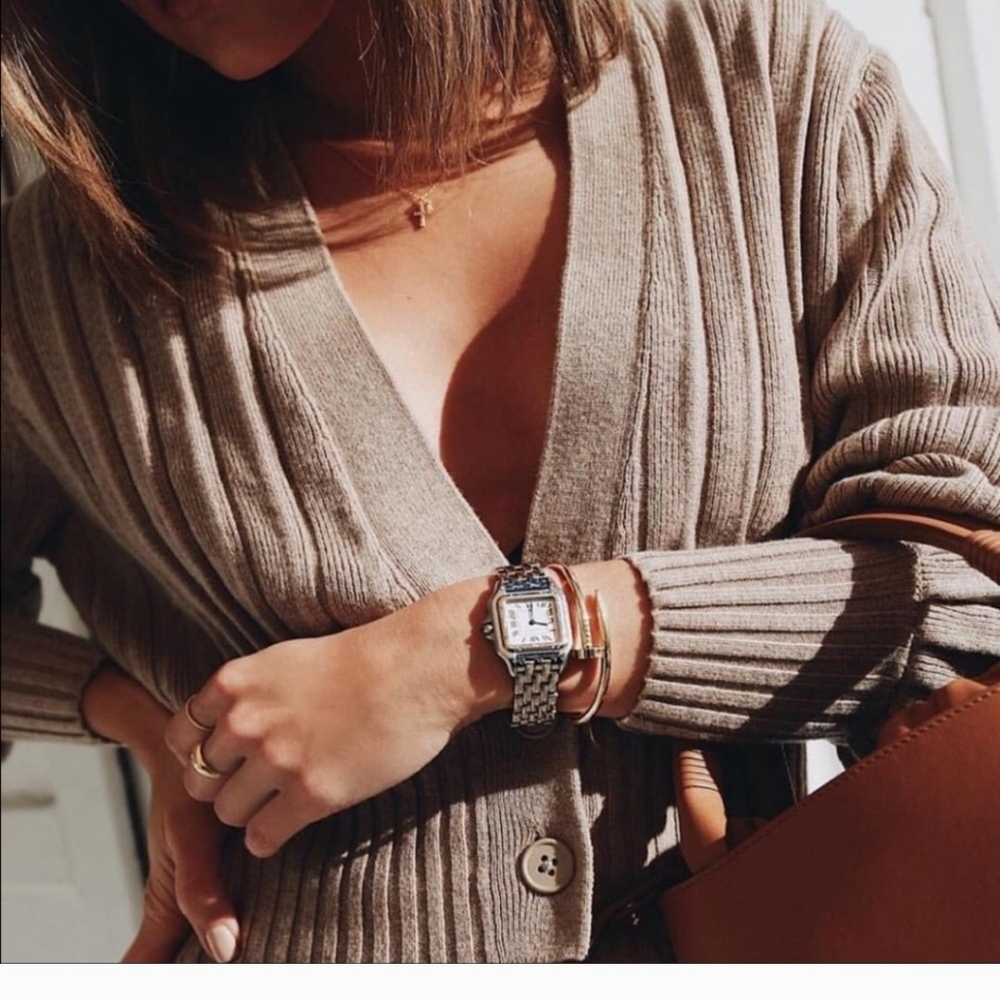 Aritzia Wilfred Thais Cropped 3 Button Cardigan in Tannin (Tan) Colour